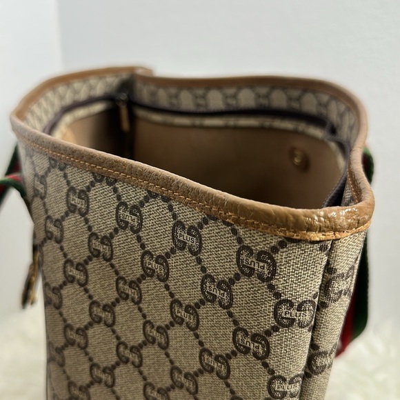 💯 Authentic Gucci Plus Vintage Monogram Tote with Cherryline 🍀 - Picture 15 of 15